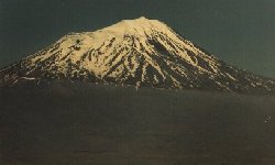 ararat3.jpg (8107 bytes)