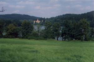 04.jpg (87792 bytes)