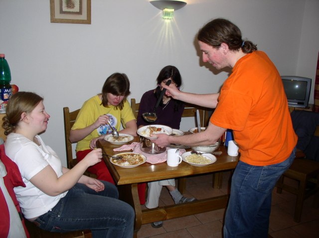 První večeře, nudlovka
