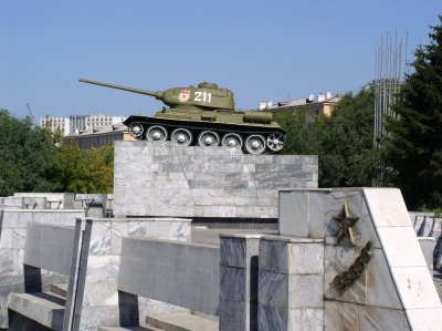 Tank of heroes